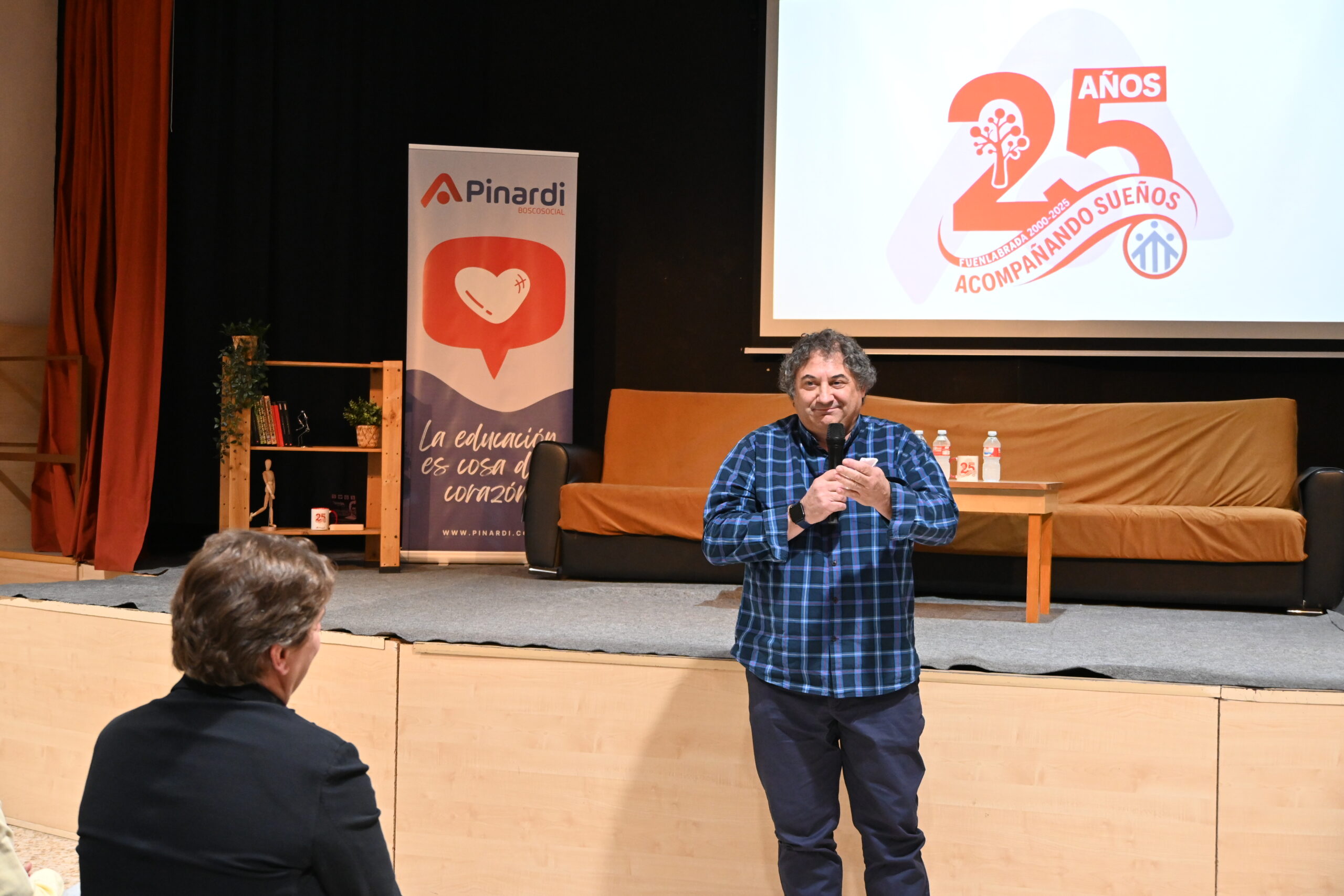 Farruco Rodríguez, salesiano coordinador de las plataformas sociales de Boscosocial, recordó a los presentes la importancia de los comienzos.