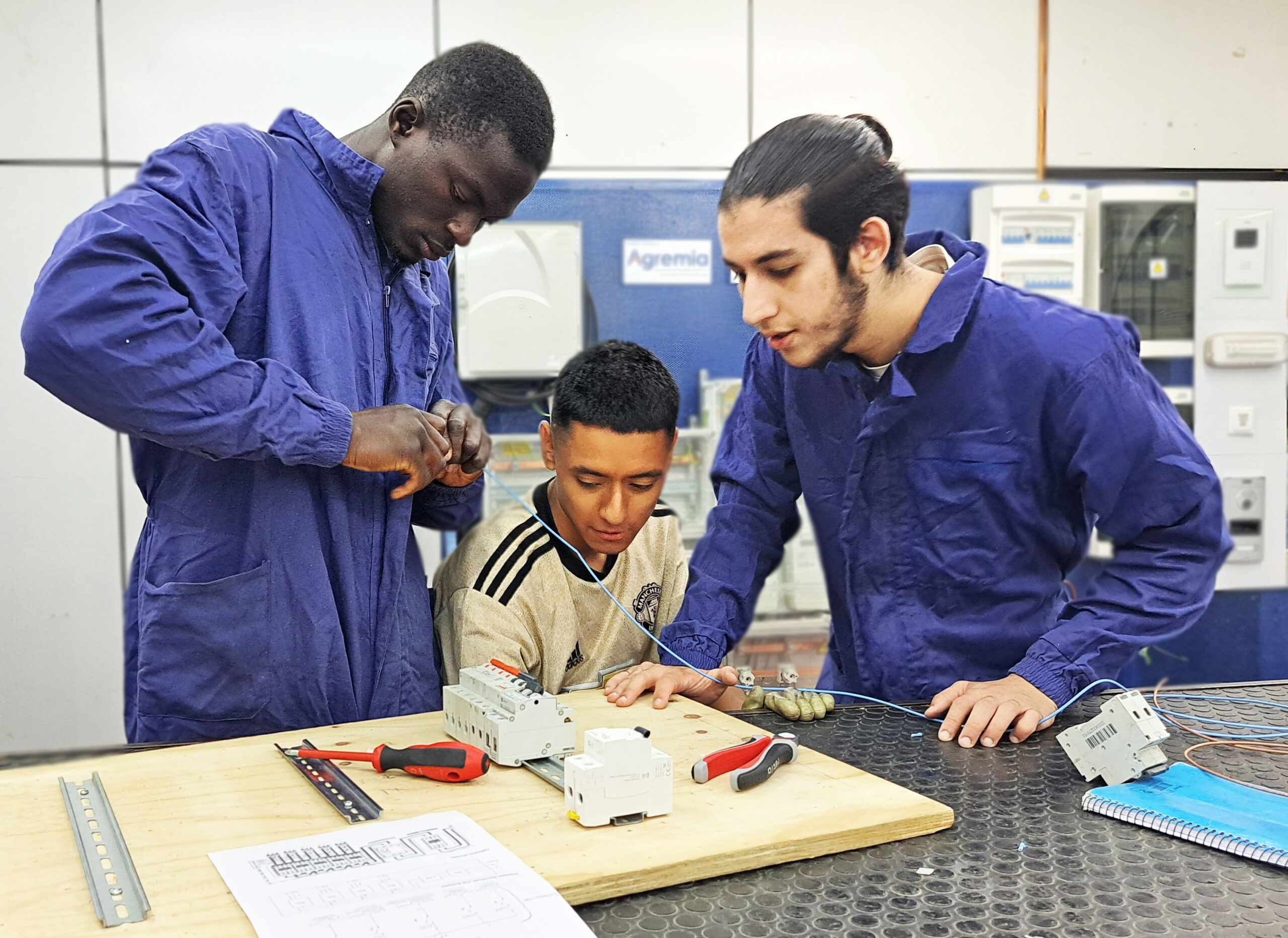 Pinardi impulsa la formación acreditada y participa de la iniciativa +Empleo Joven.