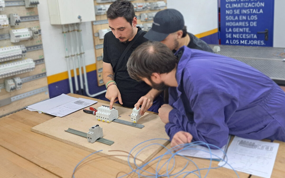 Pinardi impulsa la formación acreditada y participa de la iniciativa +Empleo Joven.