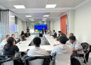 Visita_mas_talento_nttdata_clase_ai
